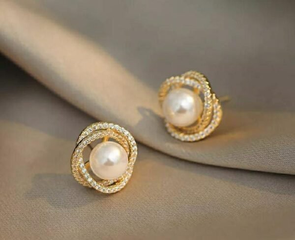 Floral Zircon Pearl Ear Studs